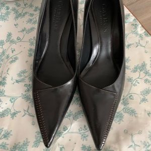 Cole Han size 7 all leather black pumps!